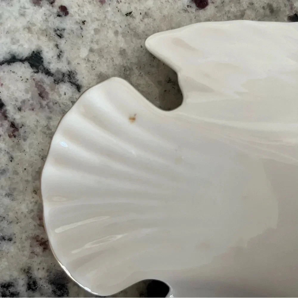 Lenox USA Beige Porcelain Dove Bird Figural Sauce or Candy Bowl Dish w/ 24K Gold - Picture 4 of 6